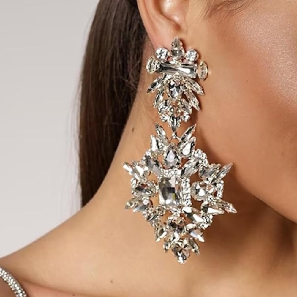 New! Large Silver Chandelier Crystal Earrings (3008)